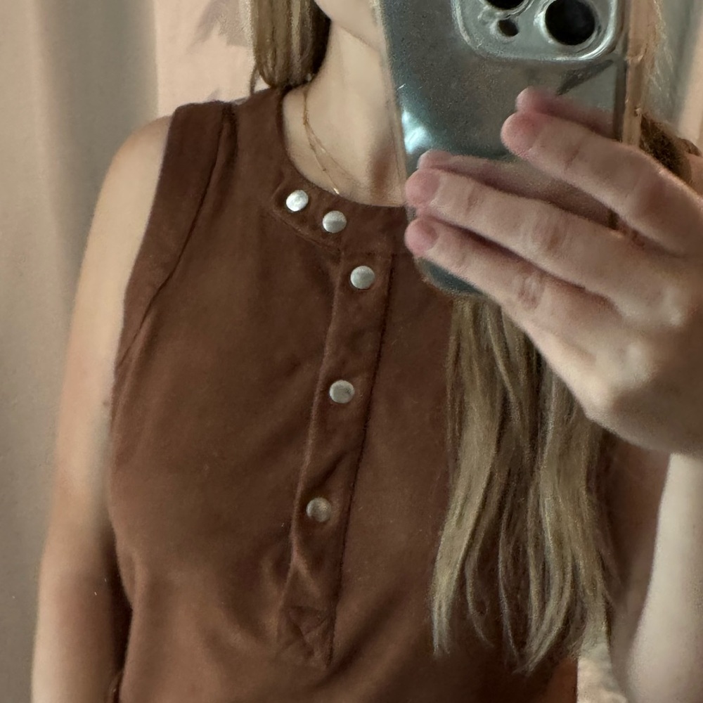 State Sleeveless Brown Faux Suede Henley Dress - Picture 5 of 10